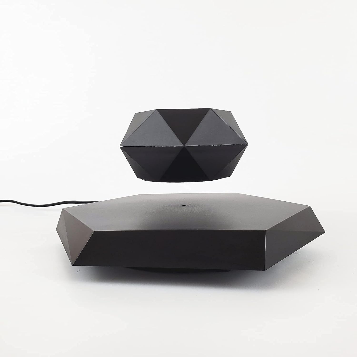 Levitating Plant Pot, Magnetic Levitation Flower Pot Rotating Planters Suspension Floating Plant Succulents Potted for Home Living Room Office Desk Decoration (Black)