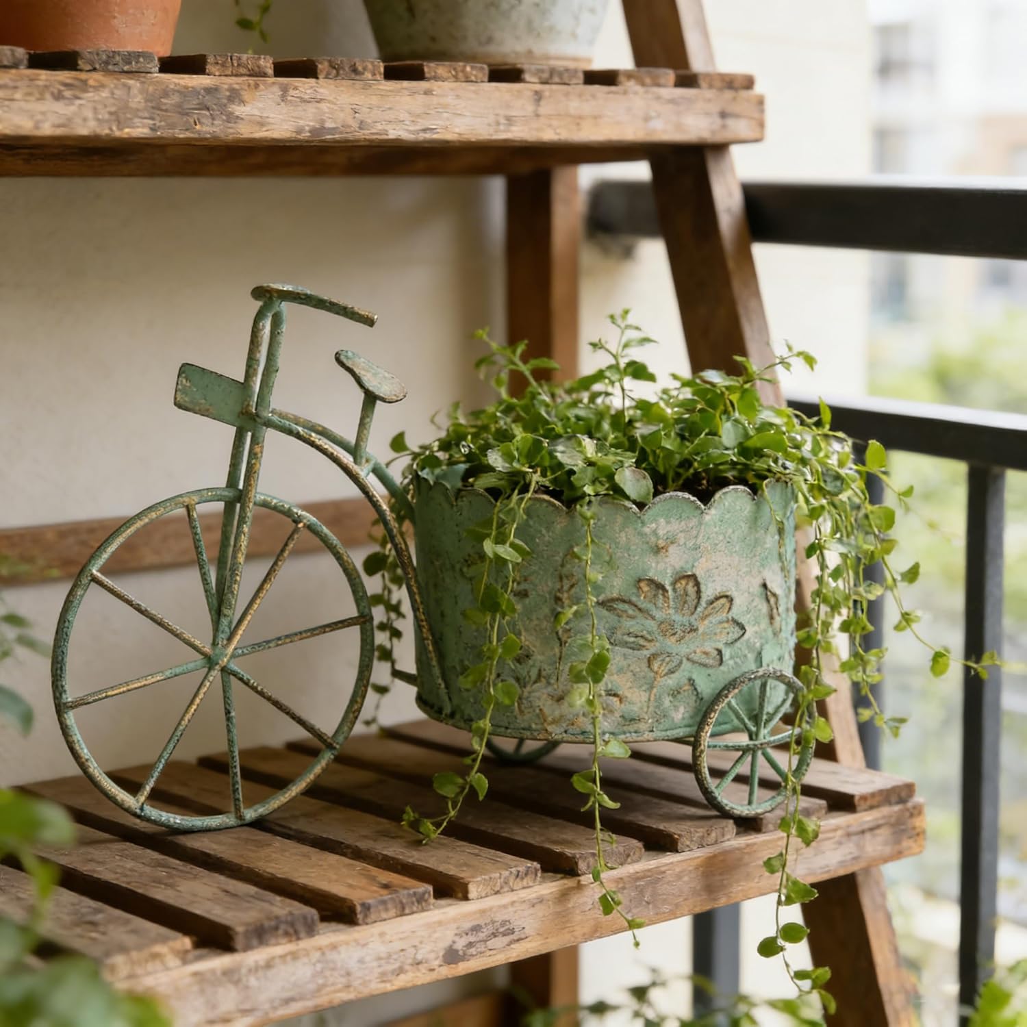 Vintage Green Metal Bicycle Planter Rustic Distressed Iron Flower Pot Plant Stand for Succulent Cactus Bonsai Herbs Flower Pot Indoor & Outdoor Garden Home Desktop Decor Gifts